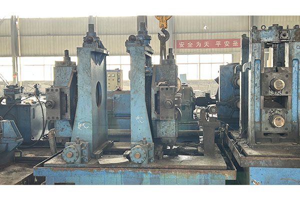 Used ERW High-Frequency Pipe Making Machine Of Φ219-Φ273mm,90*90-200*200mm