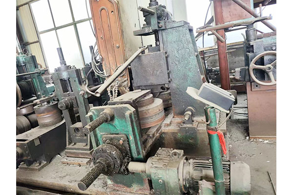 Used Directly Forming To Square Pipe Mill Of 100x100-200x200x8mm